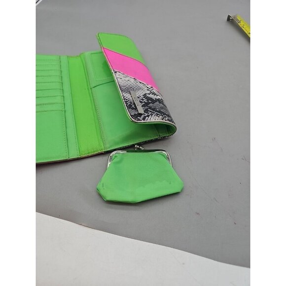 Kenneth Cole Reaction My Big Fat Snakeskin Wallet Colorblock With Coin Purse - Picture 5 of 5